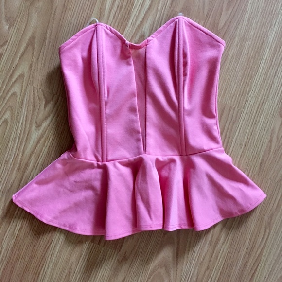 Party top - Picture 1 of 1